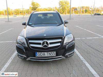 Mercedes 220 0.2 170 KM 2012r. (Gdynia)