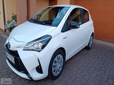 Toyota Yaris III 1.5 HYBRYDA 100KM E-CVT Salon PL