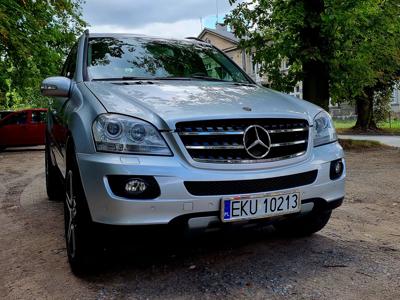 Używane Mercedes-Benz ML - 45 000 PLN, 234 000 km, 2007