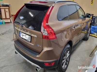 Volvo xc60 d4 .xenon Salon Polska. niski przebieg !!