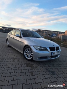 BMW 320i E90 automat xenon