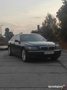 BMW E65 740i