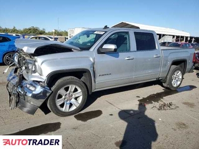 GMC Sierra 5.0 benzyna 2018r. (FRESNO)