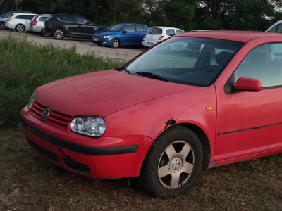 Golf IV 1.4 98