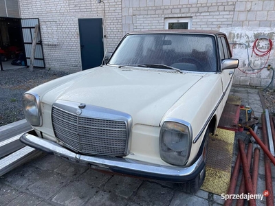 Mercedes w115 zabytek do kolekcjonera