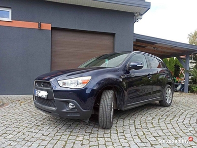 Mitsubishi ASX 2 komplety opon, android, BOX na dach