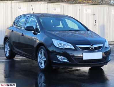 Opel Astra 1.7 108 KM 2010r. (Piaseczno)