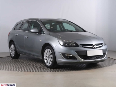 Opel Astra 2.0 162 KM 2013r. (Piaseczno)