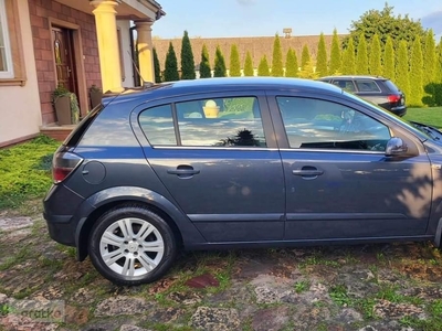 Opel Astra H Cosmo 1.7 CDTI 110KM