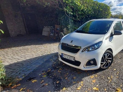 Peugeot 108 1.2 Pure Tech Benzyna Kamera cofania Mały przebi