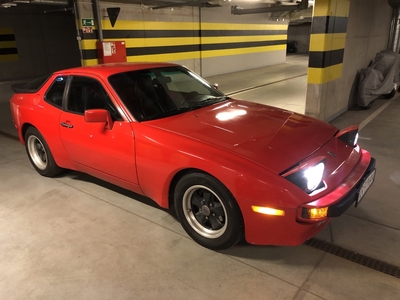 Porsche 944 1985 rok