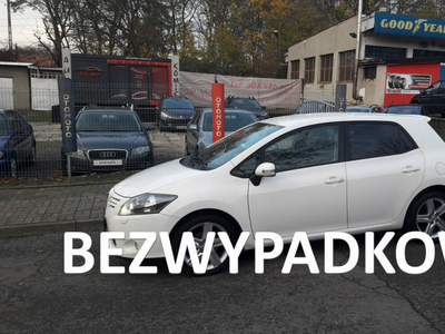 Toyota Auris Lifting/Ksenon/Bezwypadkowy/Klimatronik/Tempom…