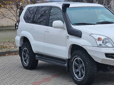 TOYOTA LAND CRUISER 4x4 3.0 diesel Automat 2009 rok