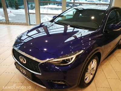 Używane Infiniti Q30 NOWY , 109 KM , FULL WYPOSAŻENIE