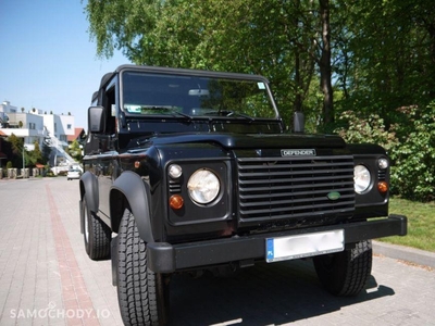 Używane Land Rover Defender 2 OSOBOWY , BEZWYPADKOWY , TERENOWY