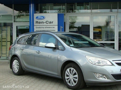 Używane Opel Astra IV Enjoy Kombi 1.7 CDTI, krajowy, faktura Vat 23% / 744