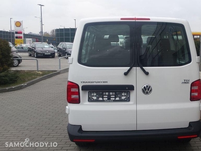 Używane Volkswagen Transporter Kombi 9 osób 3000mm Dostepny !