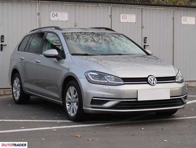 Volkswagen Golf 1.6 113 KM 2017r. (Piaseczno)