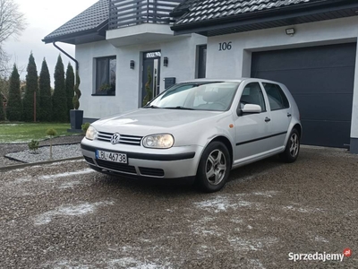 Volkswagen Golf IV 1.4 stan BDB HAK