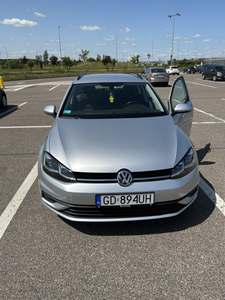 Volkswagen Golf Variant VII z 2019, niski przebieg