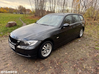 BMW Seria 3 318i