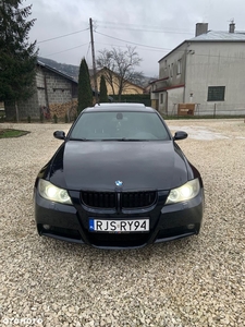 BMW Seria 3 320i