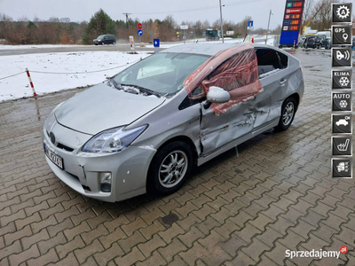 Toyota Prius 1.8 Hybryda Lekko Uszkodzony Jeżdżący I rej 20…