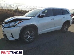 Toyota Highlander 3.0 benzyna 2018r. (KAPOLEI)