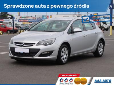 Używane Opel Astra - 28 000 PLN, 158 530 km, 2013