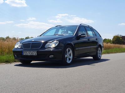 Używane Mercedes-Benz Klasa C - 9 999 PLN, 415 000 km, 2005