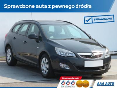 Używane Opel Astra - 21 000 PLN, 174 444 km, 2012