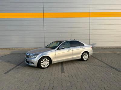 Używane Mercedes-Benz Klasa C - 24 500 PLN, 330 000 km, 2009