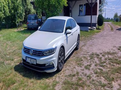 Używane Volkswagen Passat - 46 125 PLN, 134 000 km, 2018