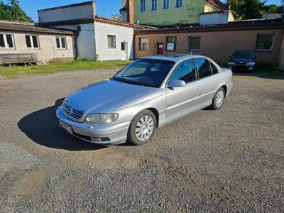 Używane Opel Omega - 7 500 PLN, 217 090 km, 2001