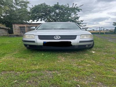 Używane Volkswagen Passat - 7 000 PLN, 295 000 km, 2004