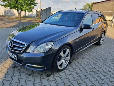 Używane Mercedes-Benz Klasa E - 48 900 PLN, 173 654 km, 2010