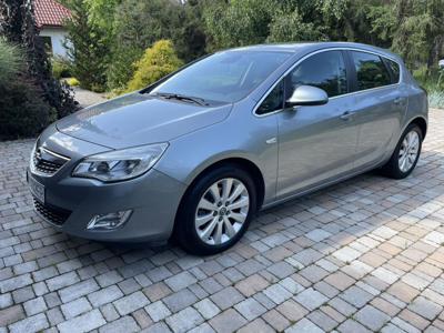 Używane Opel Astra - 23 999 PLN, 203 000 km, 2010