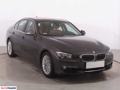 BMW 320 2.0 181 KM 2013r. (Piaseczno)