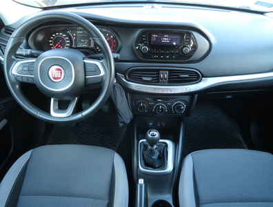 Fiat Tipo 2018 1.4 16V 25176km ABS klimatyzacja manualna