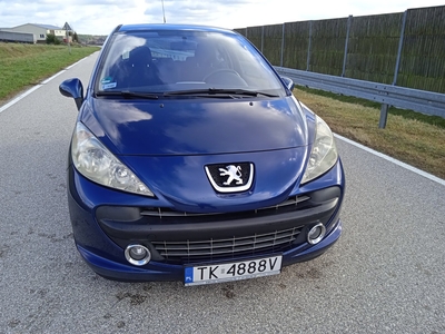 Peugeot 207 Pierwsza rejestracja 2007. Klimatyzacja. Samochód sprawny i zadbany.