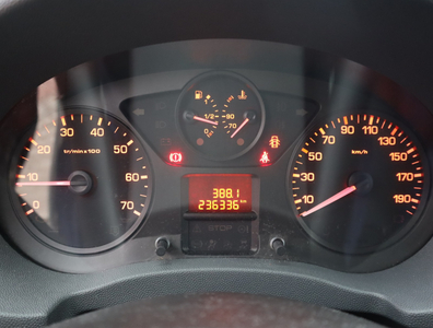 Peugeot Expert 2014 1.6 HDi 236335km ABS klimatyzacja manualna