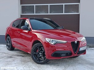 Alfa Romeo Stelvio 2.0 Turbo 16V AT8-Q4 Veloce Ti