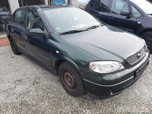 OPEL ASTRA SEDAN dobry stan-Szyberdach-ABS