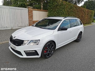 Skoda Octavia Combi 2.0 TSI DSG RS 245