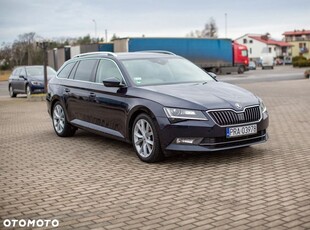 Skoda Superb Combi 2.0 TDI DSG Style