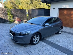 Volvo V40 D2 Drive-E Base