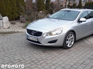 Volvo V60 D5 AWD Geartronic Summum