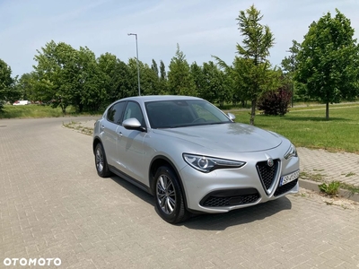 Alfa Romeo Stelvio 2.0 Turbo Business Q4