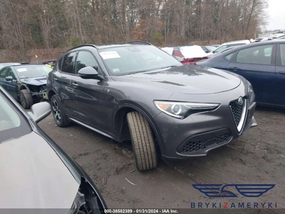 Alfa Romeo Stelvio SUV Facelifting 2.0 Turbo 280KM 2022