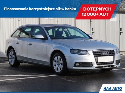 Audi A4 B8 Avant 2.0 TDI 143KM 2010